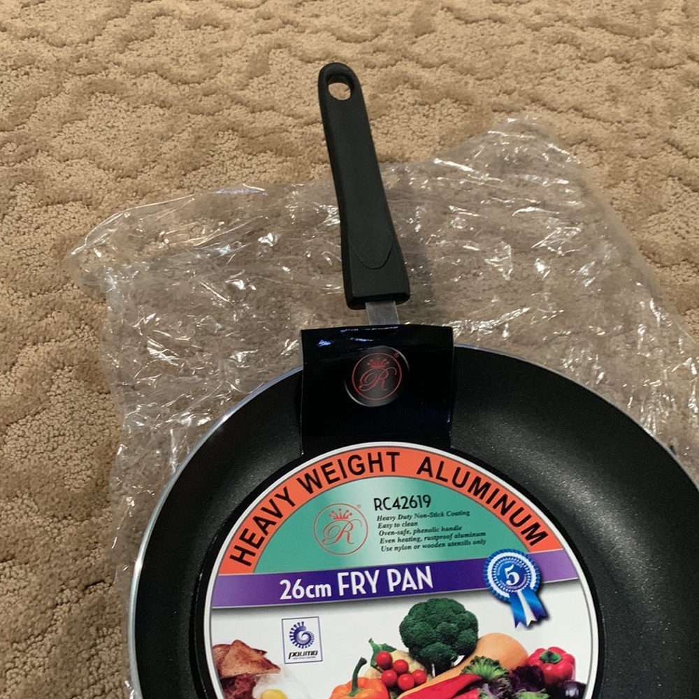 🌸Aluminum fry pan🌸 - Picture 4 of 8